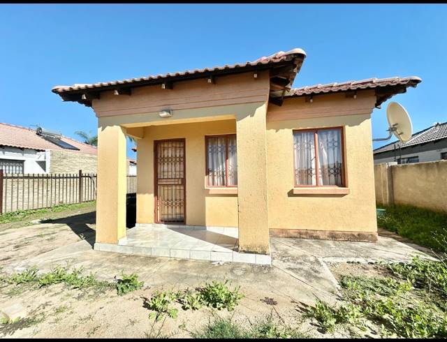 3 BEDROOM HOUSE FOR SALE IN IVY PARK